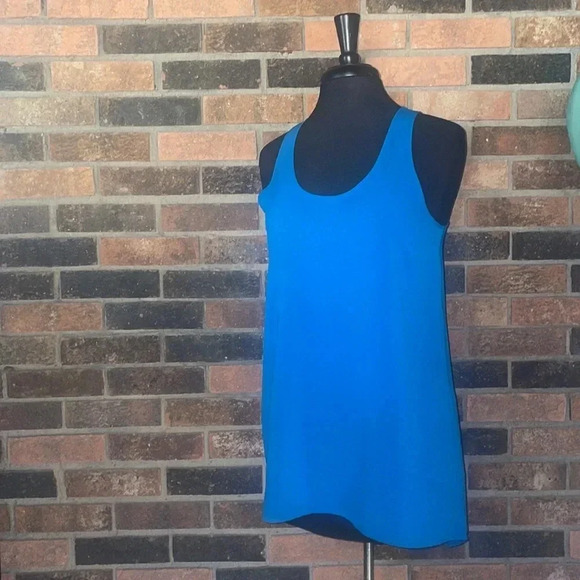 Nordstrom Frenchi blue sleeveless blouse‎ M - Picture 1 of 5